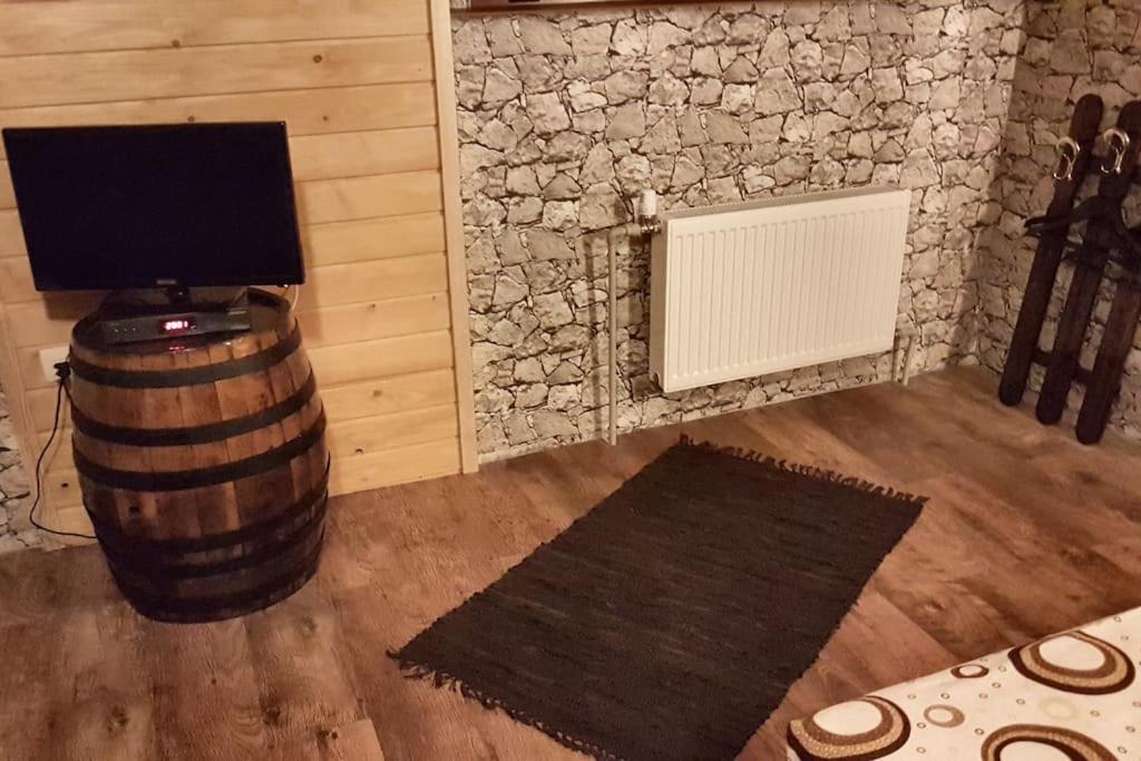 Duvaro Guesthouse Raduil Bagian luar foto