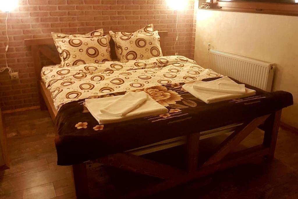 Duvaro Guesthouse Raduil Bagian luar foto